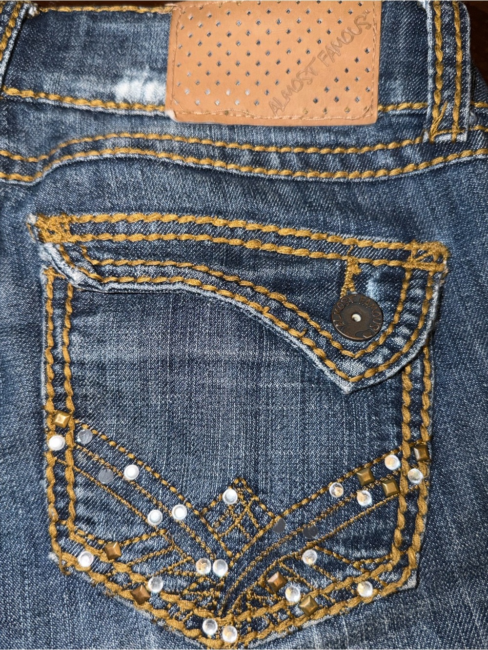 Almost Famous Rhinestone Bermuda Shorts Size 9 Y2K